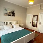 Lia Besiktas Hotel *