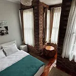 Lia Besiktas Hotel