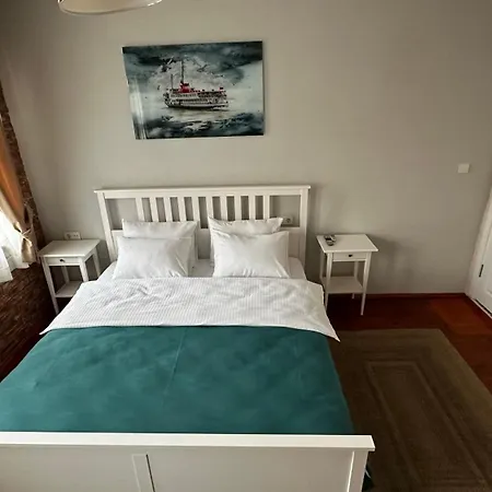 Lia Besiktas Hotel