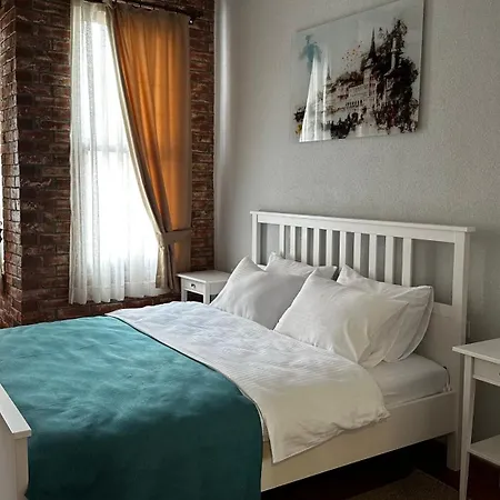 Lia Besiktas Otel