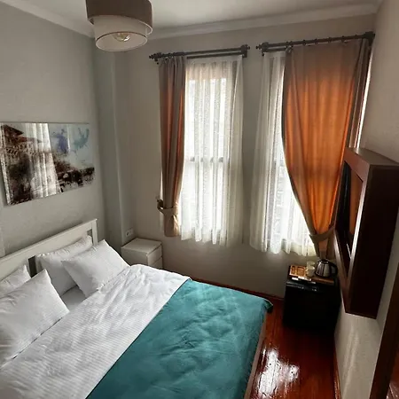 Lia Besiktas Istanbulská provincie