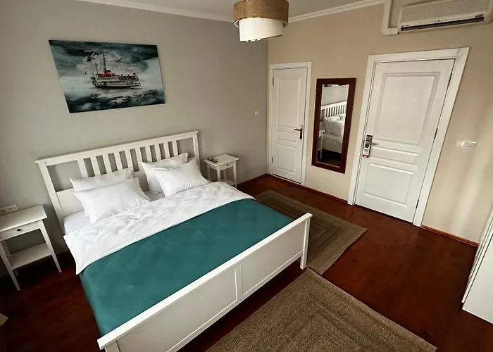 Lia Besiktas Hotel *