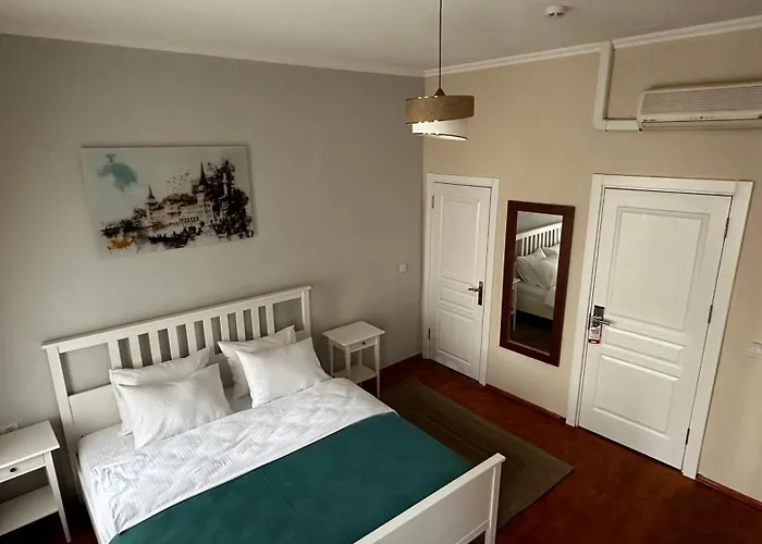 Lia Besiktas * Istanbul