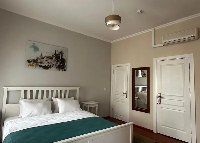 Lia Besiktas Hotel *