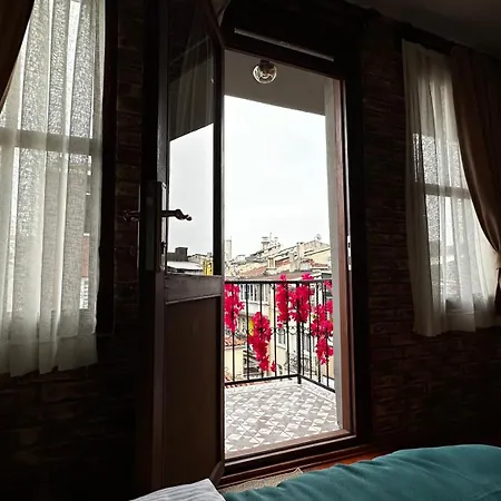 Lia Besiktas Hotell *